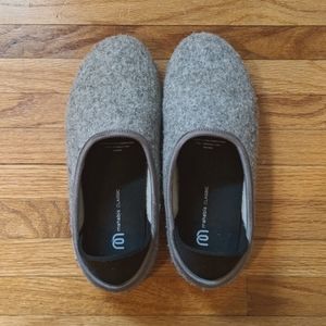 Mahabis classic womens wool slippers size 6.5-7